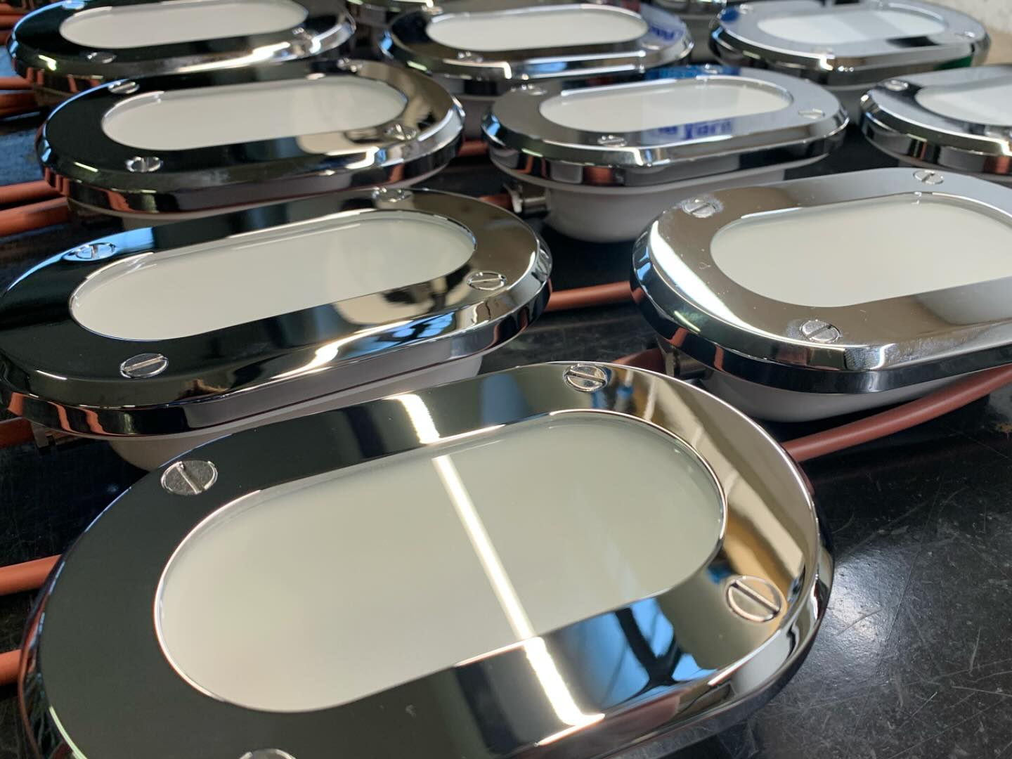 Checking Stagna Ovale before shipping.